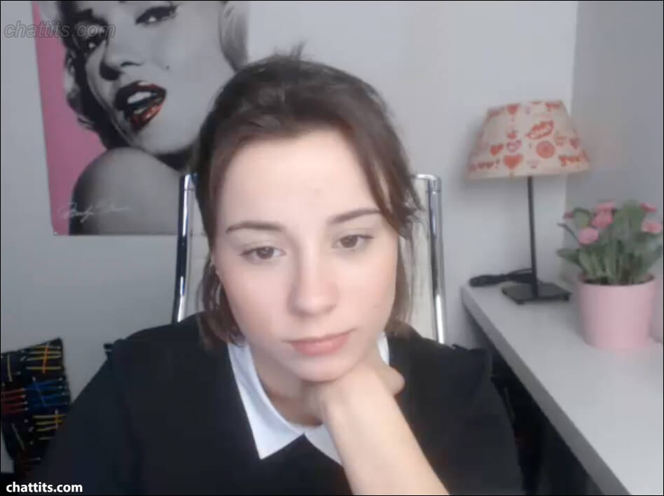Бесплатный Видео чат с девушками 